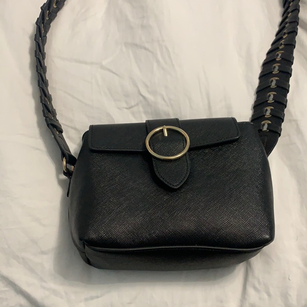 Who what wear black crossbody